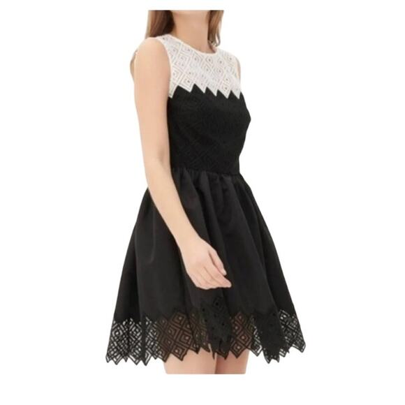 Sandro Paris Mini Dress Lace Bust Fit & Flare - Picture 2 of 9